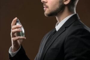 Le parfum pour homme gagne en popularite en France